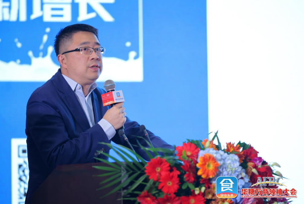 卢敏放将辞任这家乳企董事会主席，接任者是他！