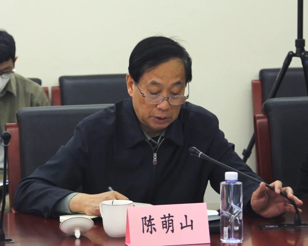 中奶协召开重要会议，众多行业大咖齐聚，还发布了2023年度重点战略研究课题！