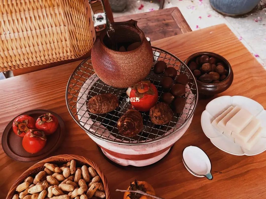 新茶饮没能复刻的星巴克“第三空间”，纯茶馆能吗？