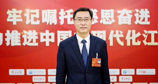 白酒“出海”成两会热议,出口壁垒该如何打破?