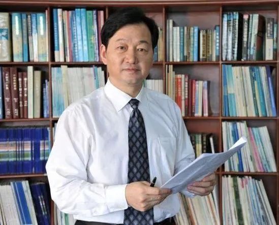 君乐宝魏立华、盐津铺子张学武…两会建言，今年食品行业风向哪吹？