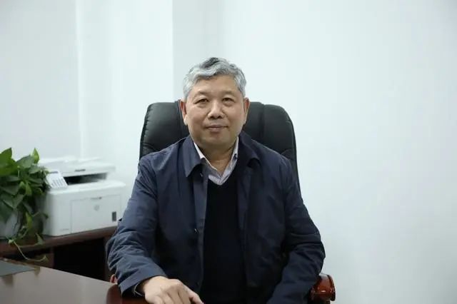君乐宝魏立华、盐津铺子张学武…两会建言，今年食品行业风向哪吹？