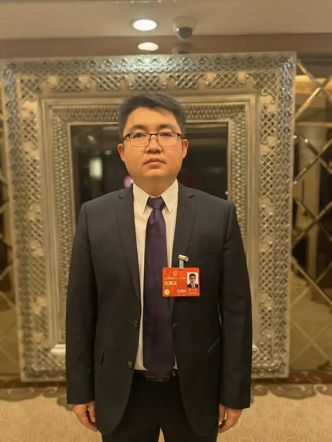 君乐宝魏立华、盐津铺子张学武…两会建言，今年食品行业风向哪吹？