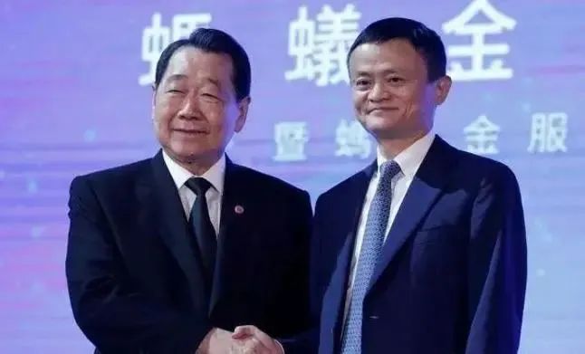 泰国首富中国养猪:拟募资150亿!