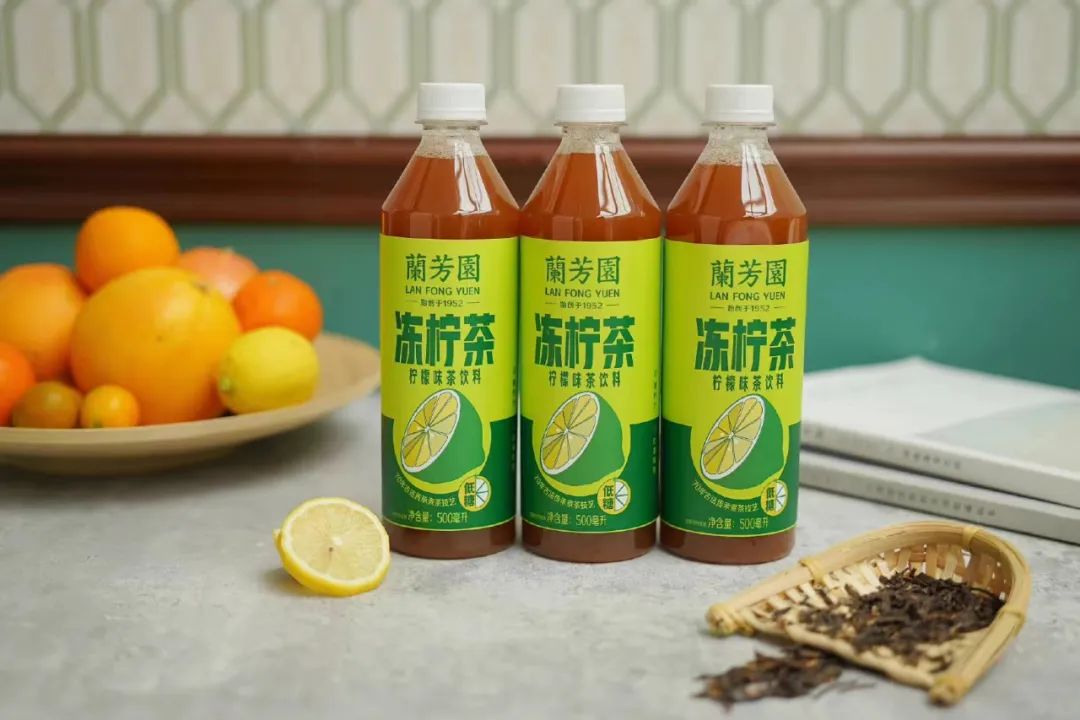香飘飘终于组建瓶装饮料团队,“5块价格带我们是有机会的”