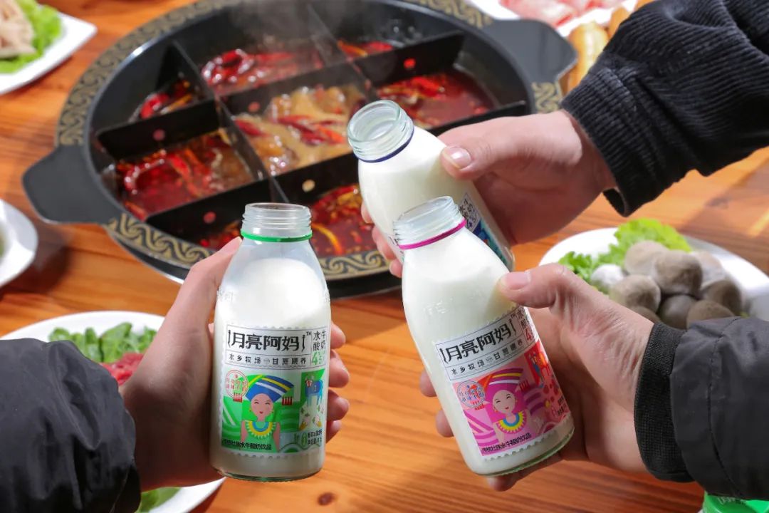 抢跑春糖！百商打款、千商咨询，月亮阿妈再推荔枝水牛奶