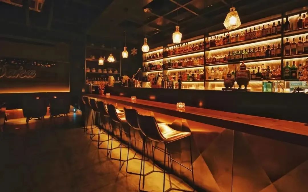 京东超市发布2022年洋酒趋势品类:威士忌增速迅猛