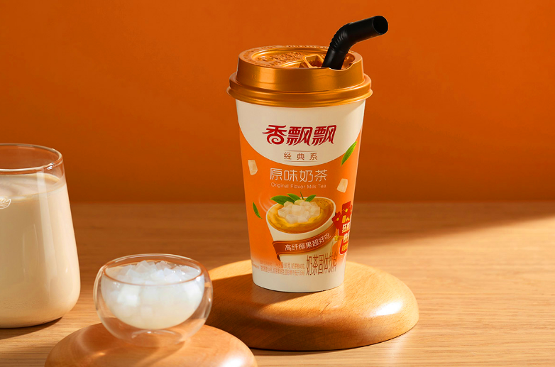 业绩连续三年下滑,杯子绕地球40圈的香飘飘还“飘”得动吗?