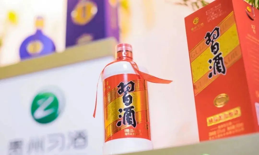 酒企争先布局百元价位段,酱酒迎新“蓝海”