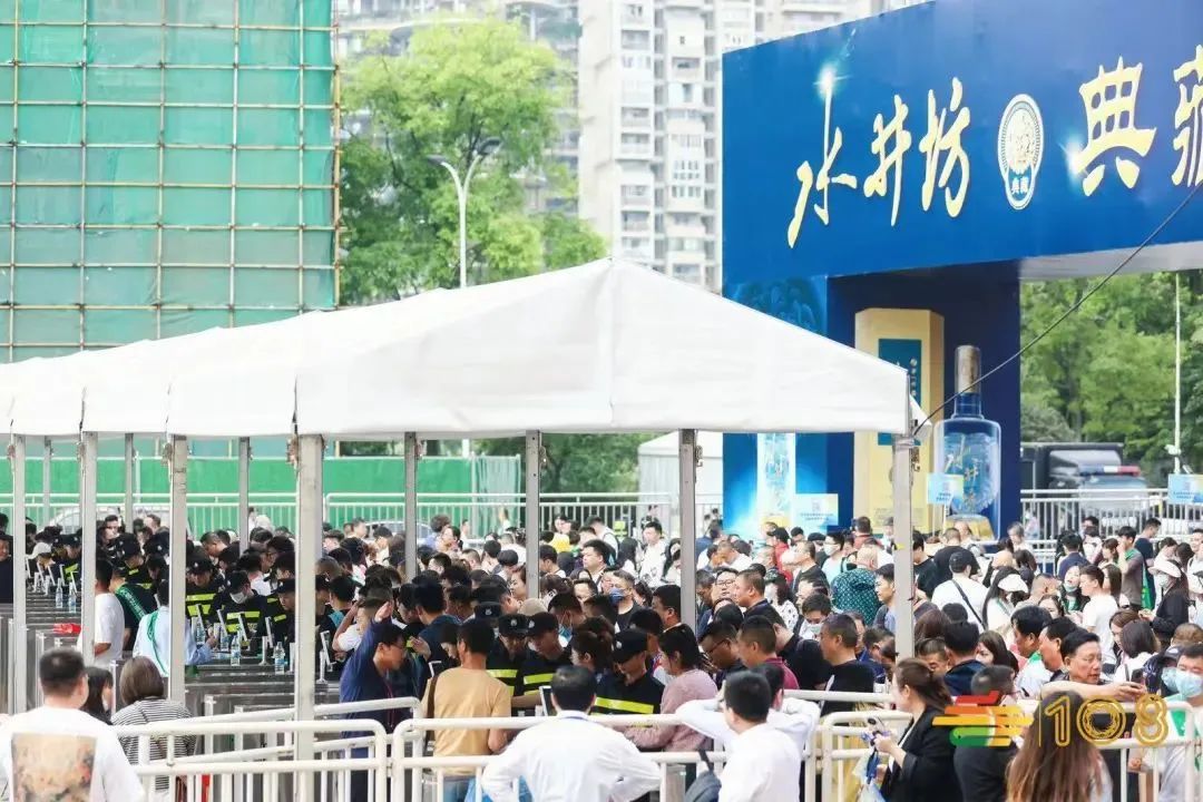 3.jpg 回望春糖:5组关键词交织出酒业众生相