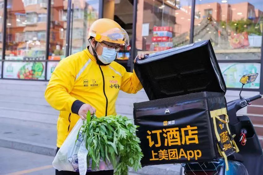 即时零售爆火，美团闪购赋能30万+小超市，便利店