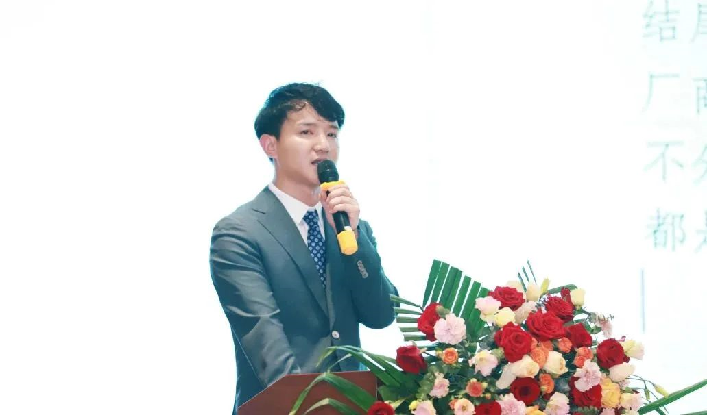 酒业新时代的“民酒”典范是：人民小酒？
