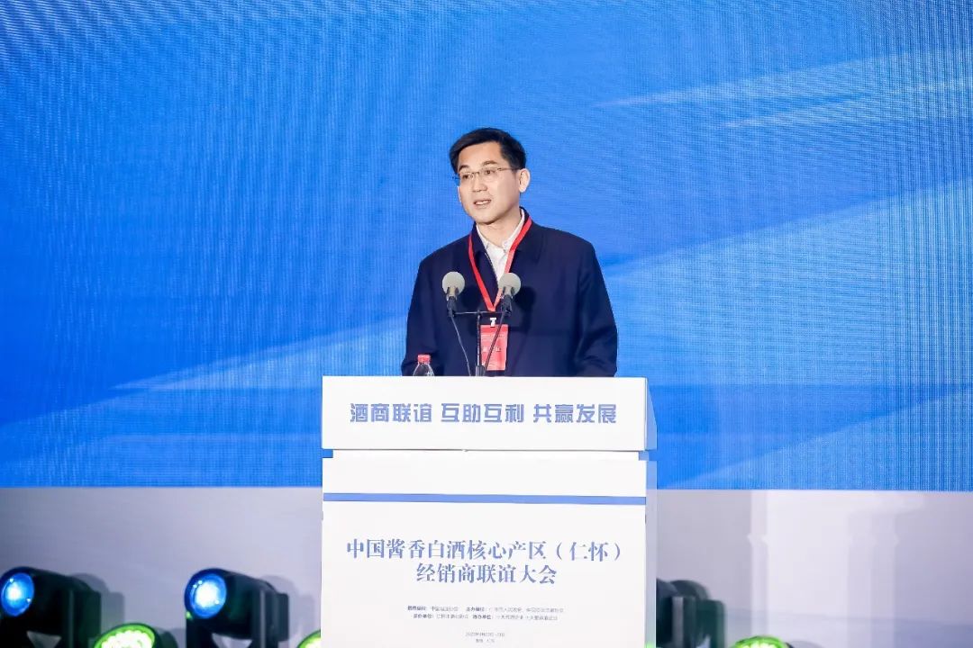 提出“五讲四美三热爱”,国台如何做酱酒新时代的好青年