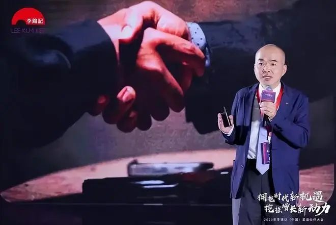 元气、怡宝、东鹏等扎堆开经销商大会,披露了这些产品和渠道计划!