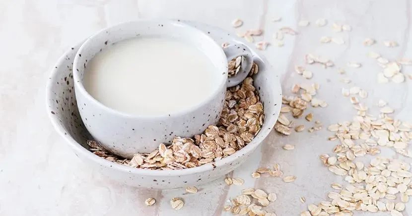 是什么推动了燕麦牛奶的销售?