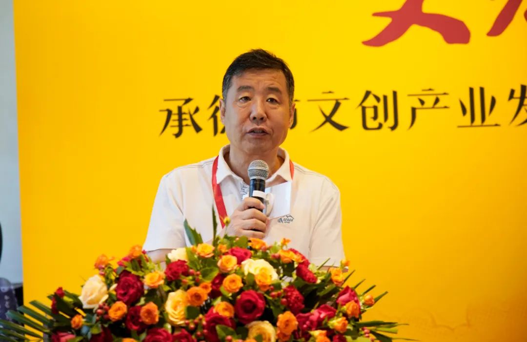 文创加码“龍印”IP,这个夏天“朕的雪糕”来了!