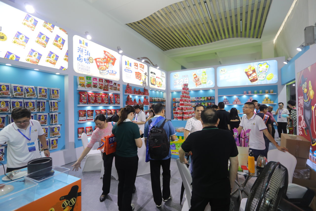锻造新“食”力，世界“潮”我看，一场“潮食会”，开启中国食业“新潮向”！