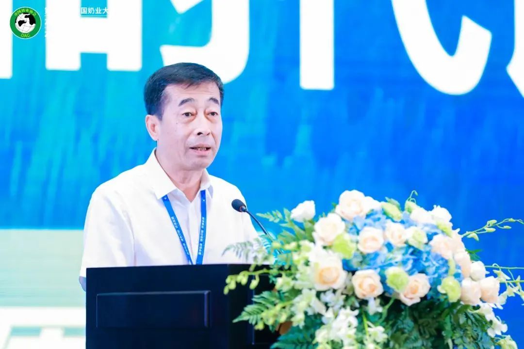 伊利张剑秋、蒙牛卢敏放、君乐宝魏立华、飞鹤冷友斌、现代牧业孙玉刚、优然牧业袁军,在企业经营管理和发展策略方面,有哪些新观点?