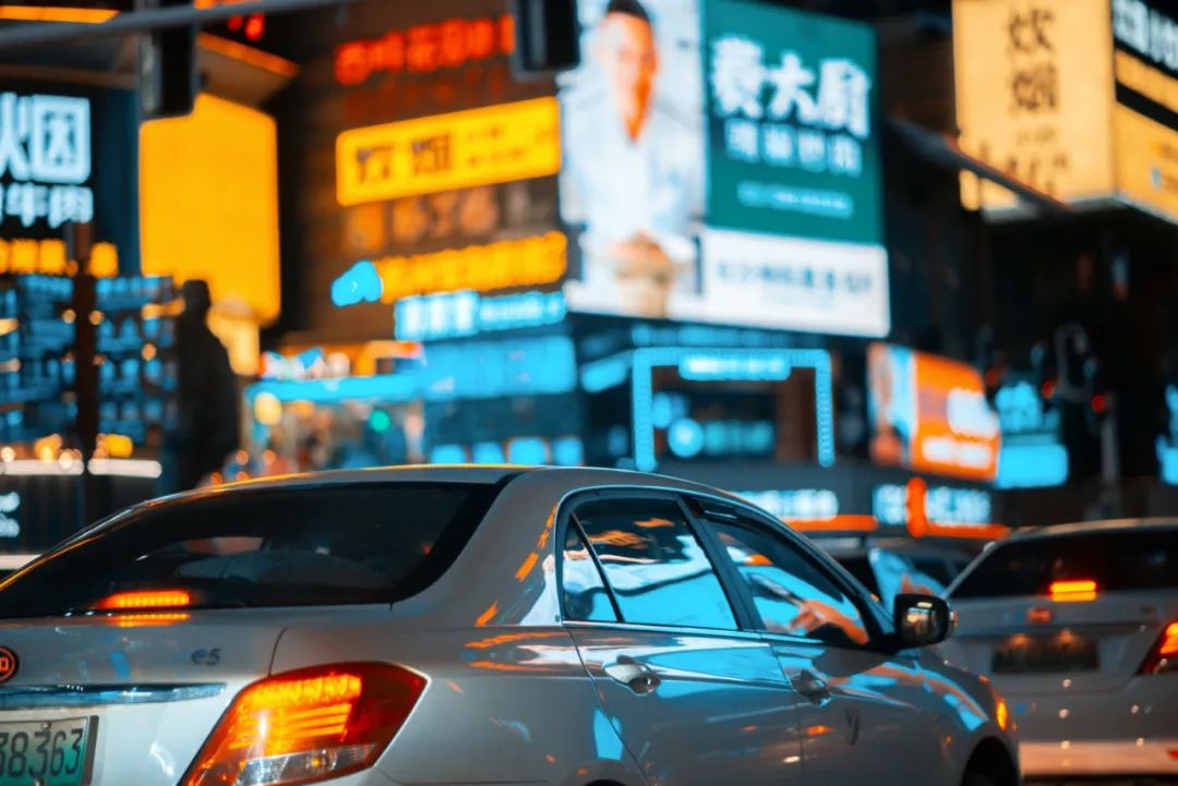 一晚消费1000亿，夜经济正苏醒