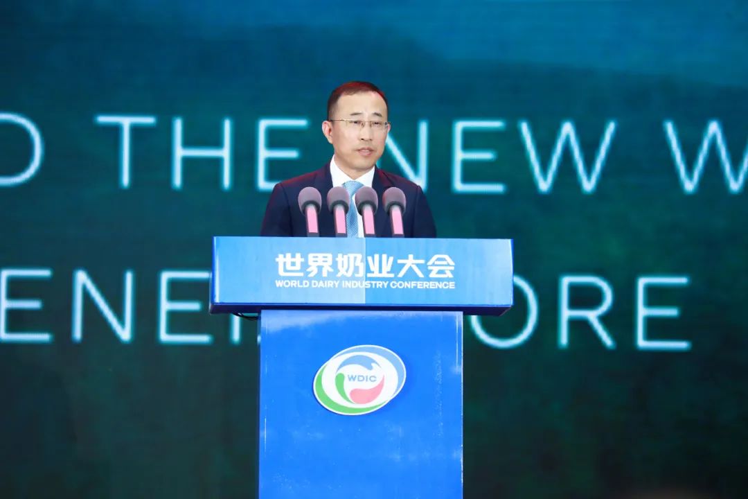 卢敏放宣布蒙牛三大领先战略！