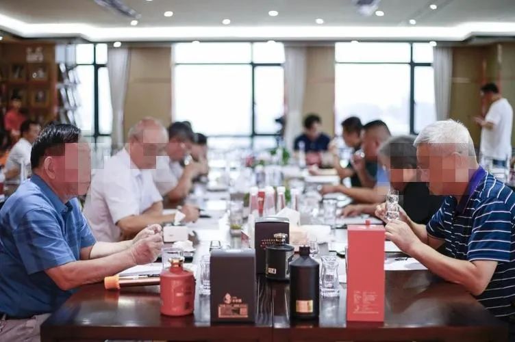 白酒专家:酱酒远未饱和,听花酒值得尊敬