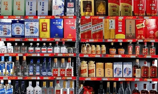 线上热、线下冷?中秋白酒到底好不好卖……