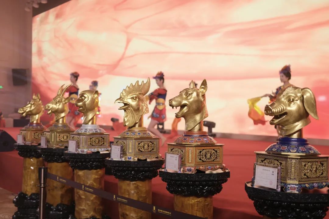 亮相世界级论坛，十二东方瑞兽凭什么？