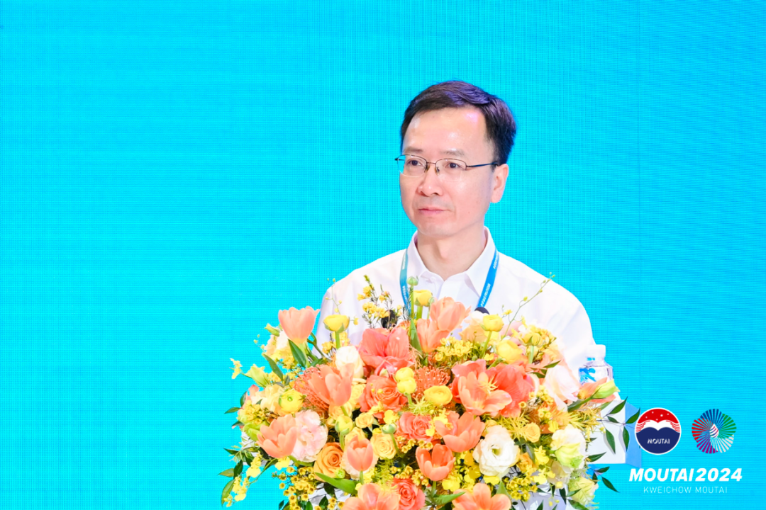 四端并驾齐驱，促商大建终端！超额增长的茅台2024年擘划“拼”无止境！