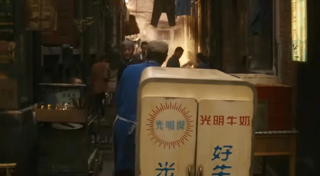《繁花》爆火，百事可乐、光明、费列罗……谁的广告植入更赞！