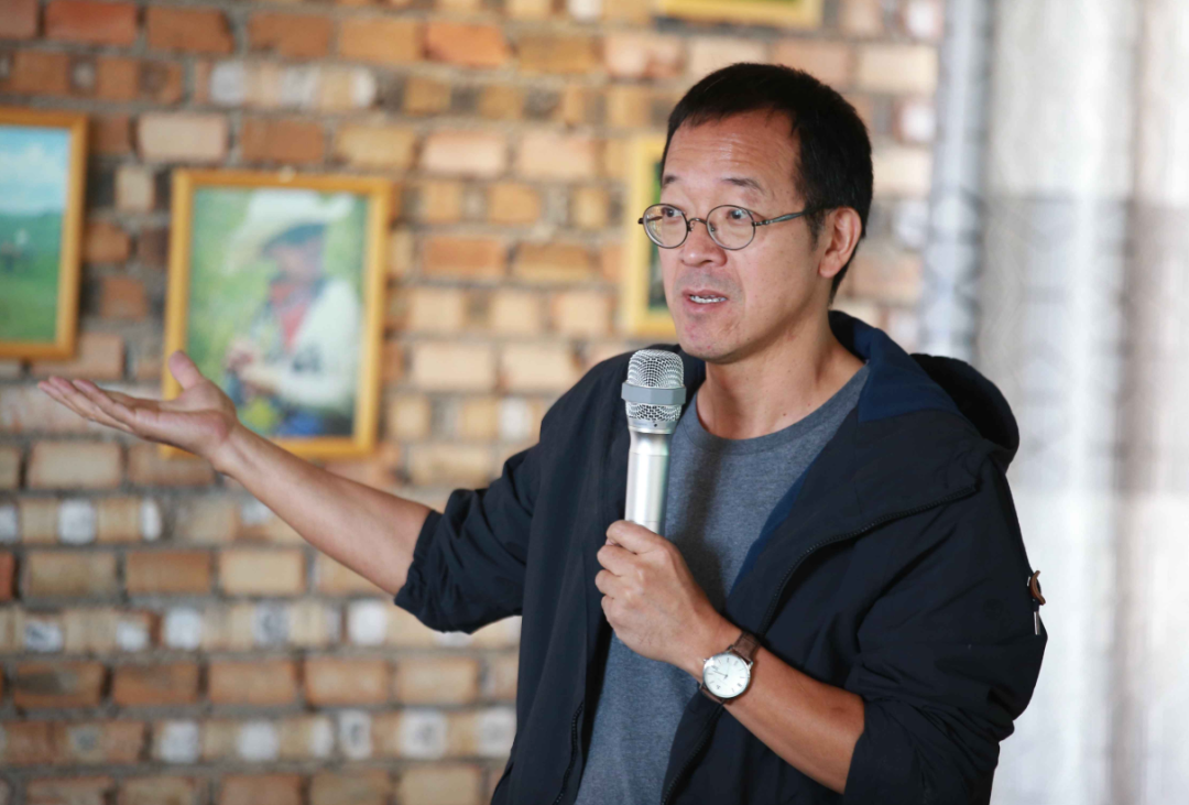 东方甄选“交卷”，俞敏洪的“野心”，曝光