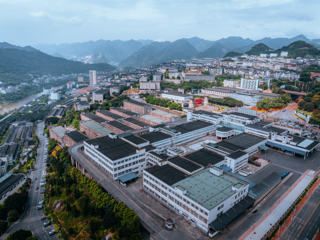 传统白酒碰撞先进科技,中国酒企既要不变更要求变?