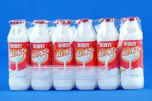时隔24年,乐百氏粒粒果AD钙奶重磅回归!