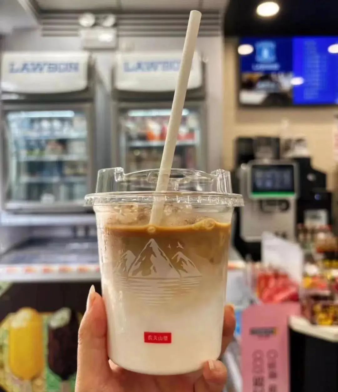 农夫山泉、可口可乐、娃哈哈…饮品企业抢跑今夏冰饮季！