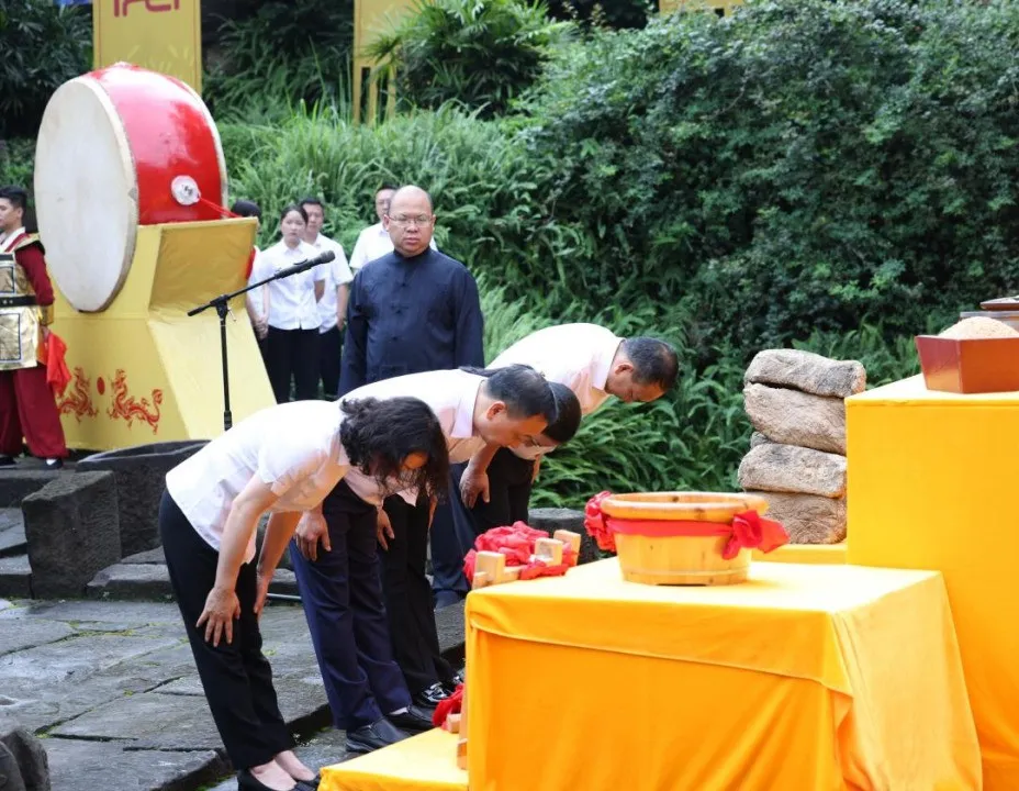 连续8年、端午敬麦！贵州茅台在传承中行稳致远