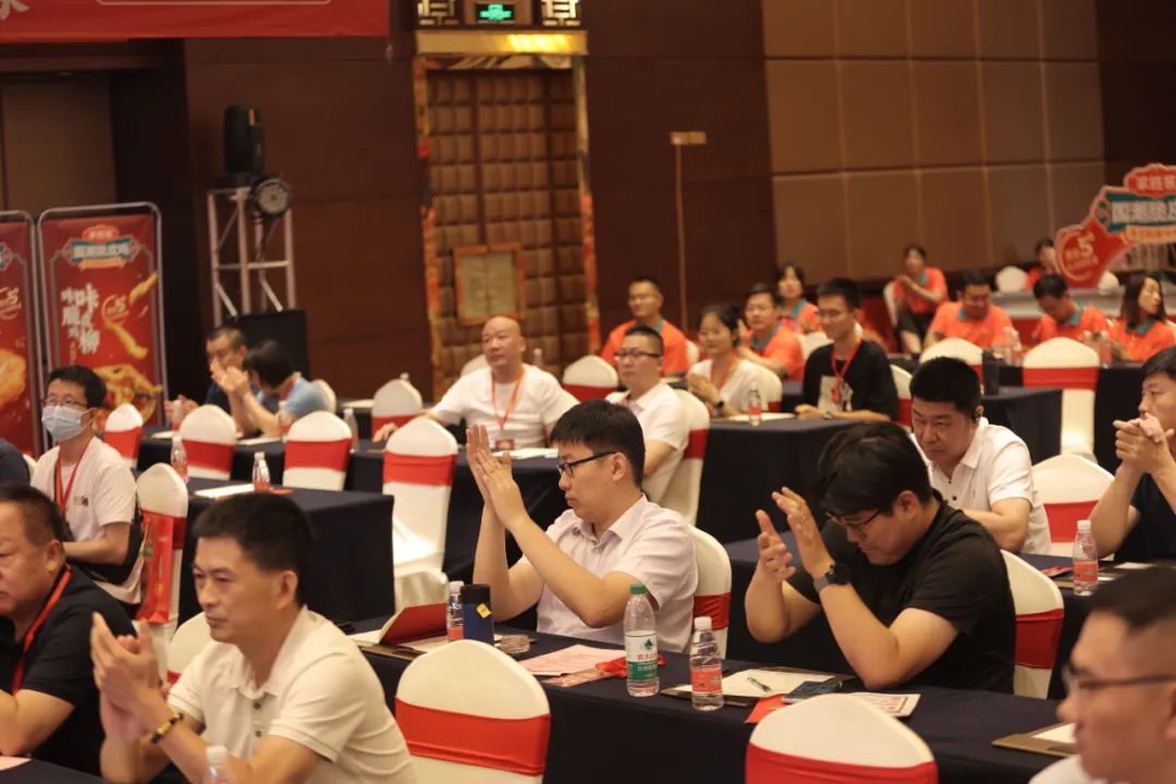 家和国潮脆皮鸡,将4000亿炸鸡产业重做一遍 | 在现场