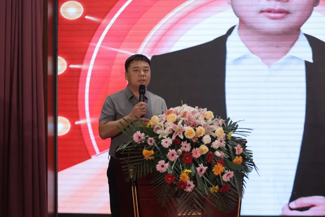 家和国潮脆皮鸡,将4000亿炸鸡产业重做一遍 | 在现场