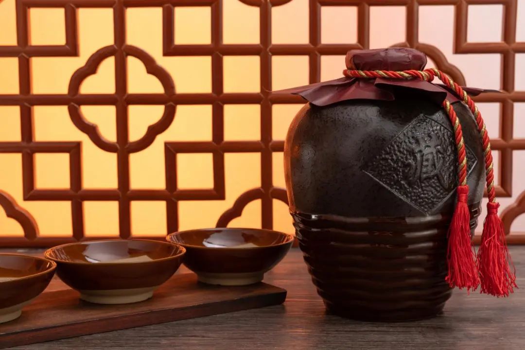 跑赢下半年①|库存去化难,白酒如何突围?