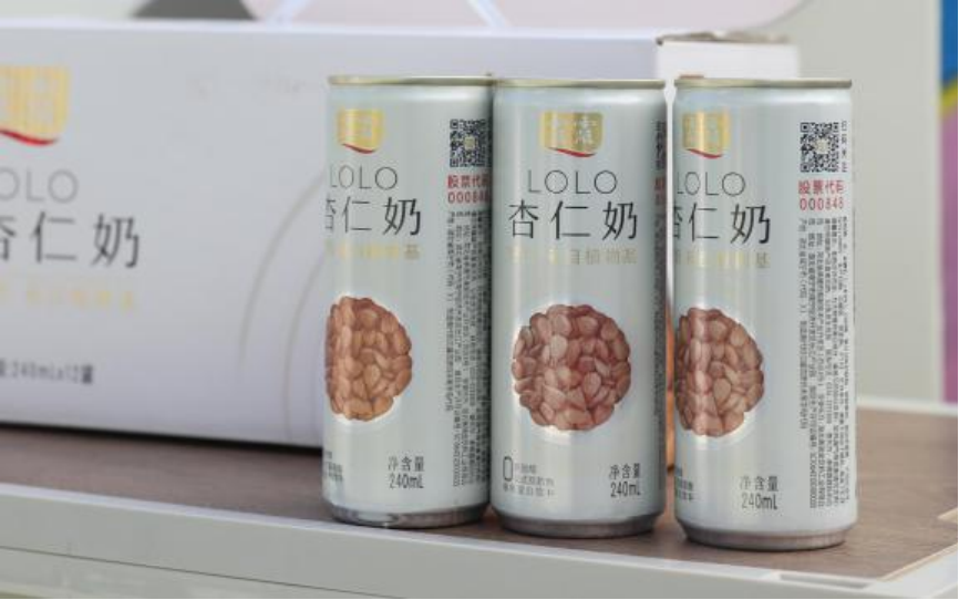 900亿植物奶市场大混战，​谁能成为下一个顶流？