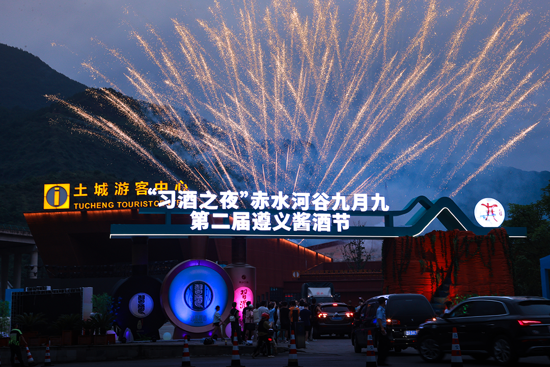 国庆旅游火爆,酒旅表现如何?