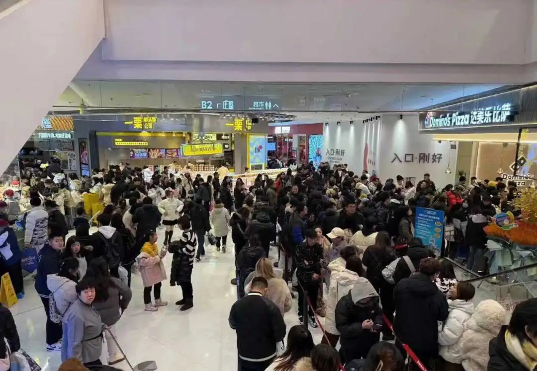 单日狂卖52万，达美乐把自己打懵了