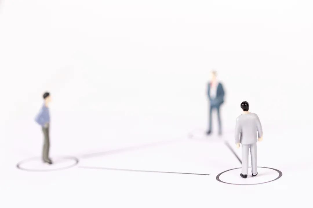 在冲突中成长：企业该如何跨越“青春期阵痛”？