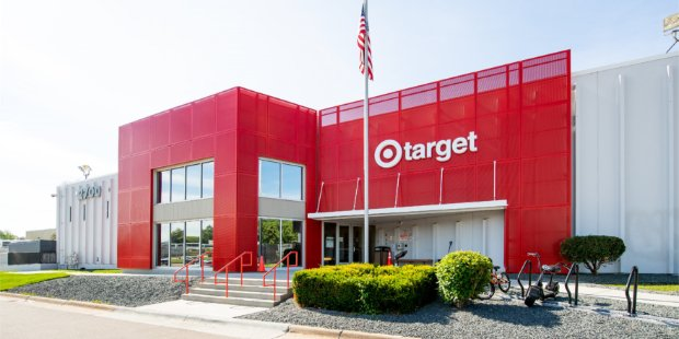 Target:从百年老店到千亿美元零售巨头