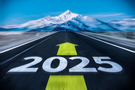 光瓶酒的2025，从“平凡”到“非凡”