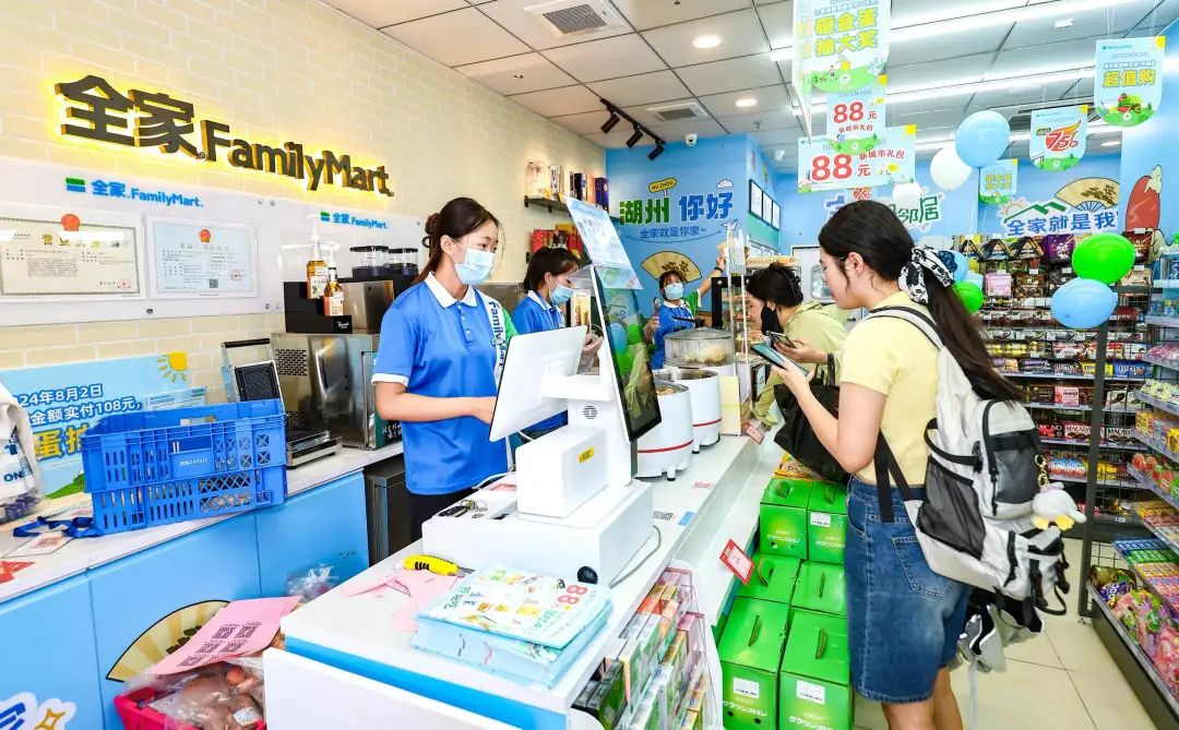 全家力推 “便利餐饮化”，是“不务正业”还是下一盘更大的旗？