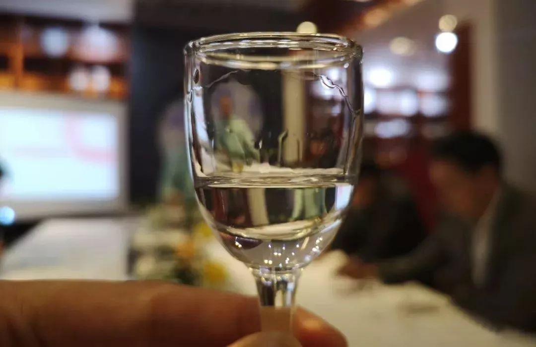 白酒经销商,真的撑不住了?
