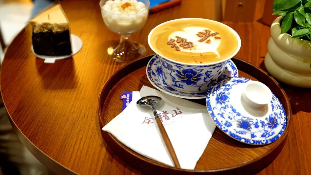 小酒馆1.jpg