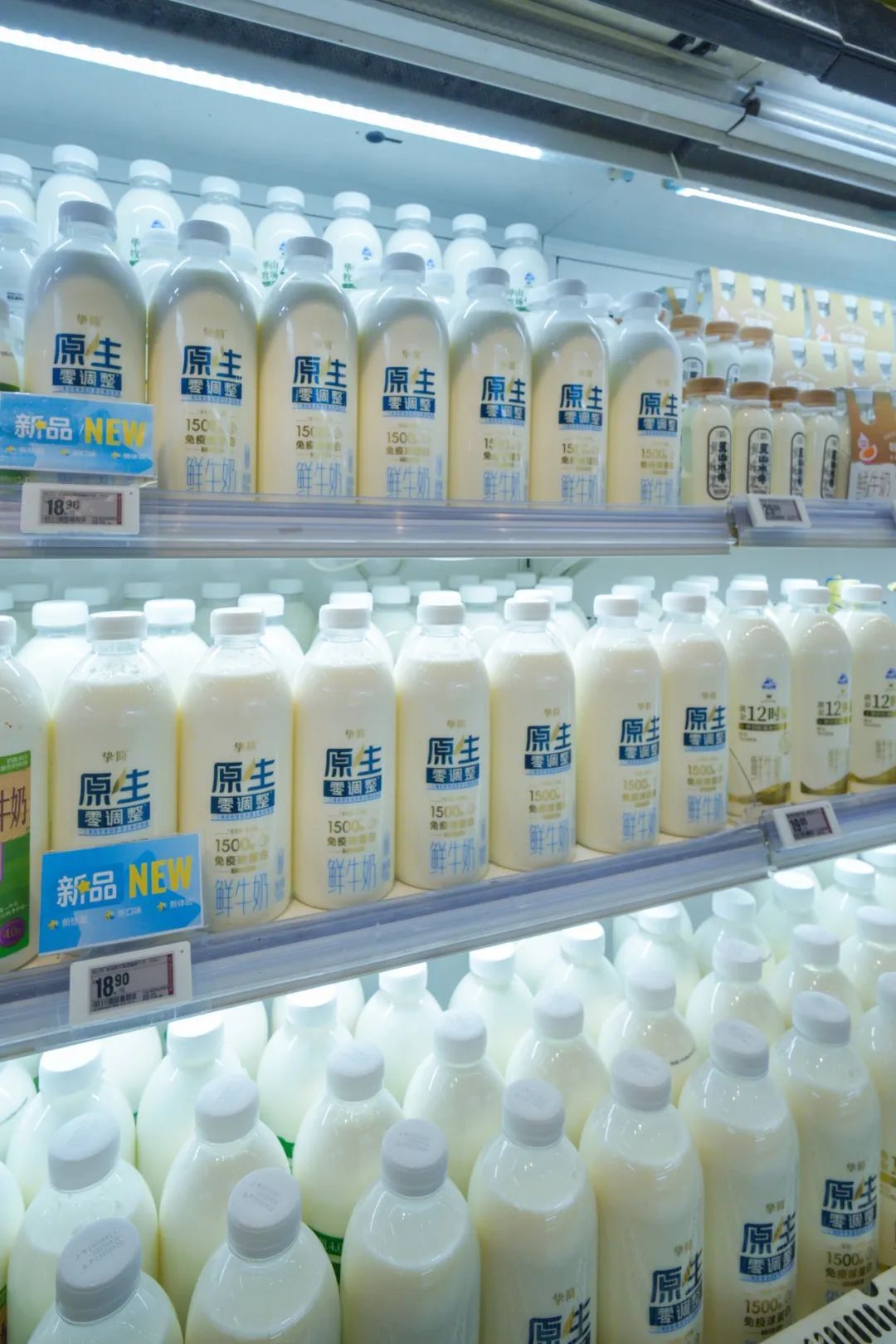 让牛奶回归牛奶!中垦华山牧乳业&盒马鲜生联袂首发挚简原生零调整奶皮子鲜牛奶