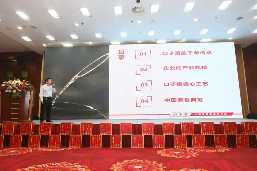 a484a5b9401be84de81bd9883dd0195.jpg