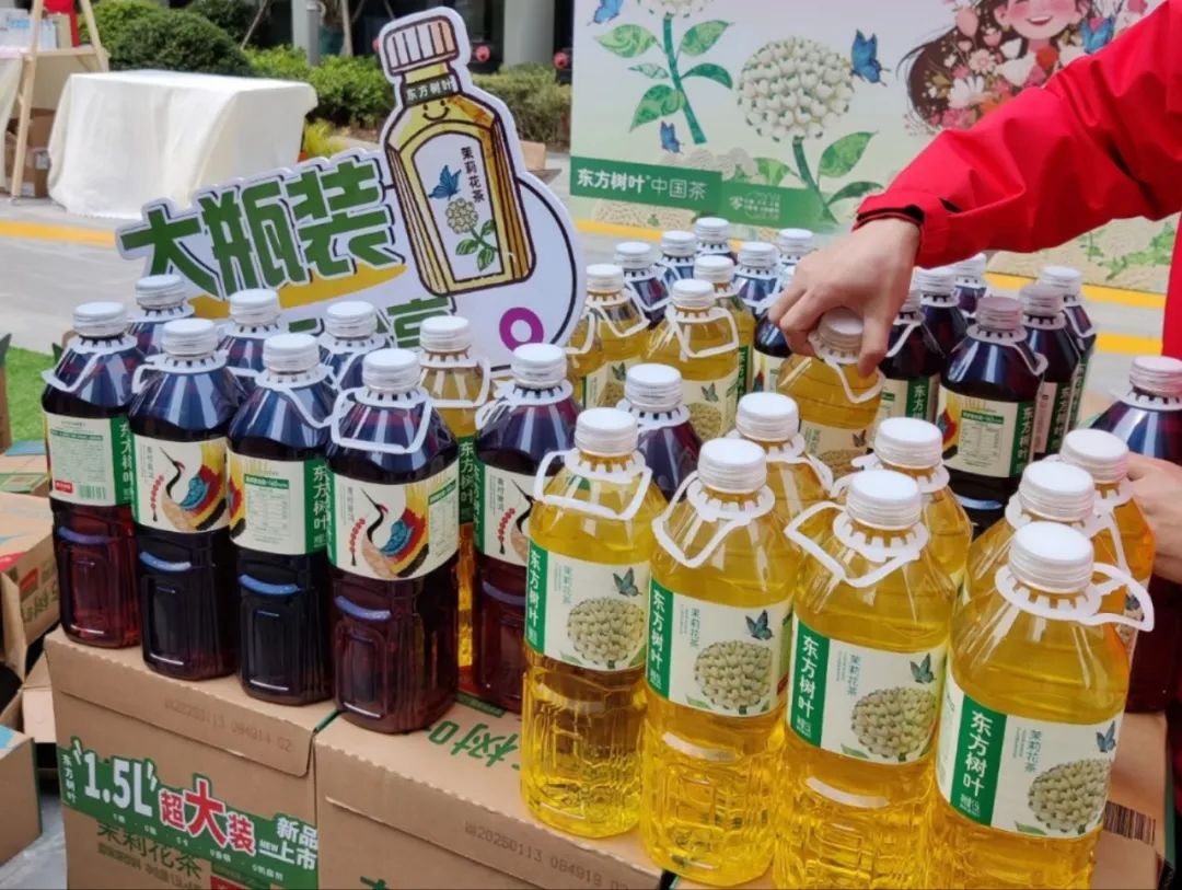 康统、农夫、娃哈哈…18家饮品企业财报大盘点！谁在闷声发大财，谁又在边缘挣扎？