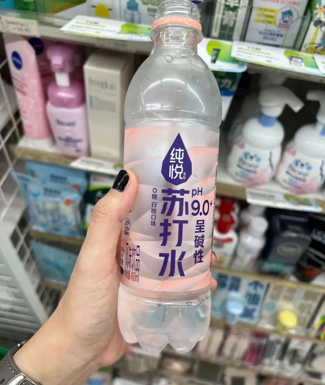 气温狂飙近40度，今年饮品旺季，消费者更爱“淡淡的”
